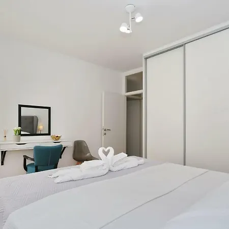 Apartman Luxury Molimento